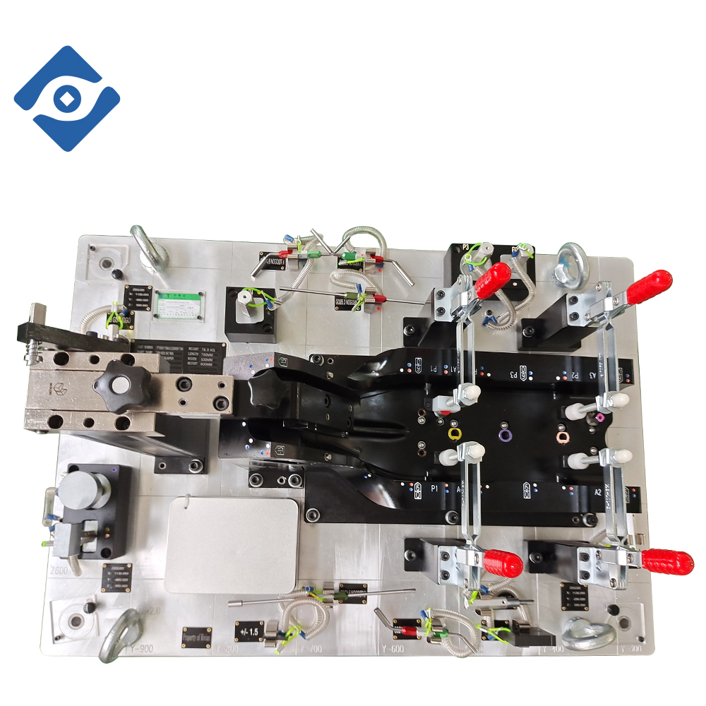 FRONT BUMPER - TOW HOOK BKT REIN